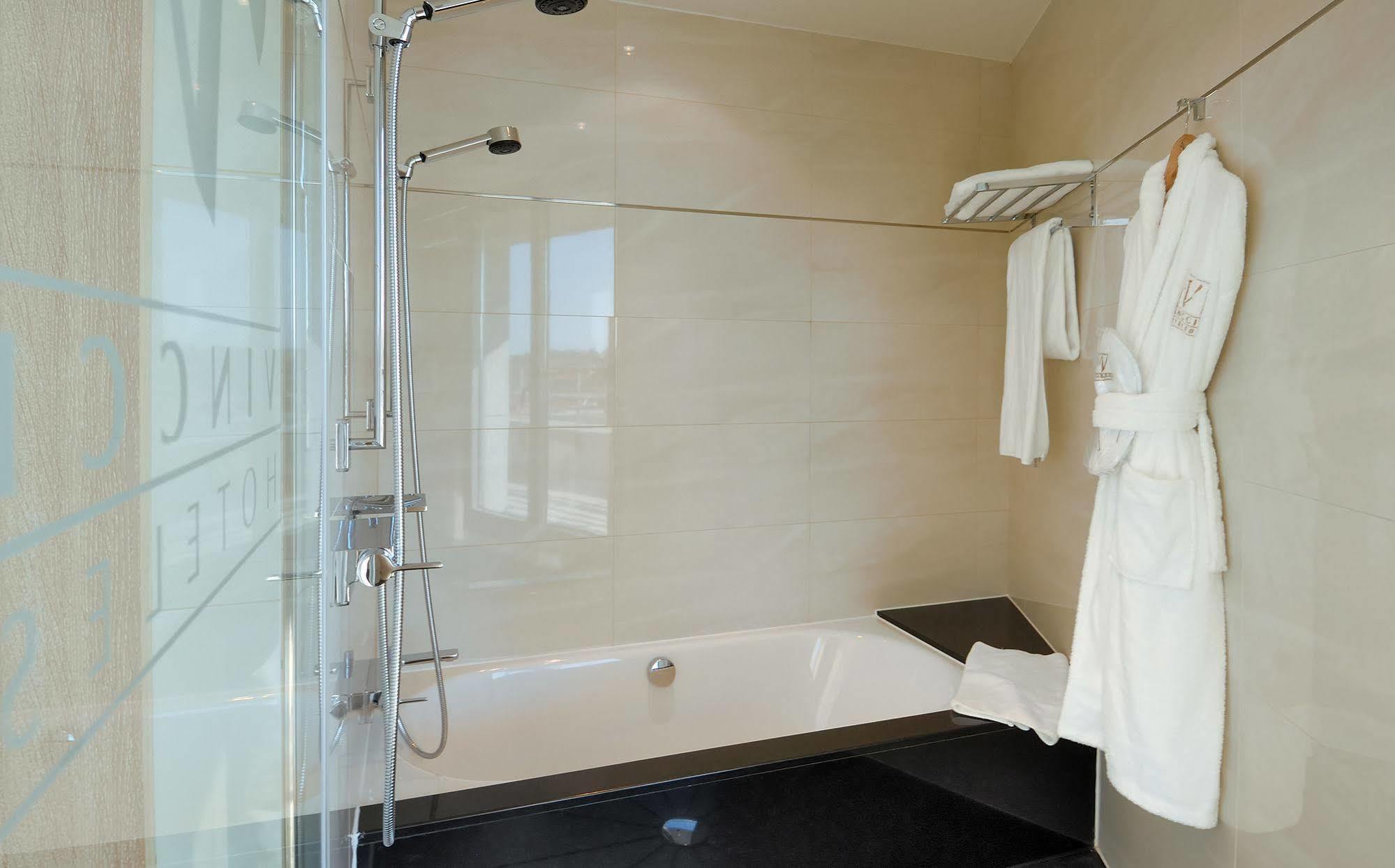 Vincci Frontaura Hotel Valladolid Luaran gambar